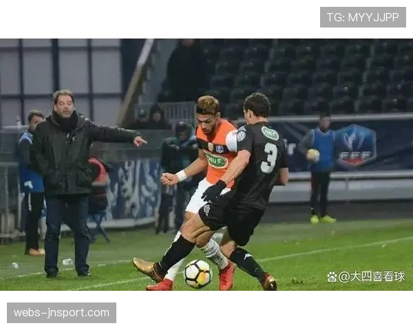 图卢兹VS里尔：里尔场均控球率57%，注重边路突破与中路包抄