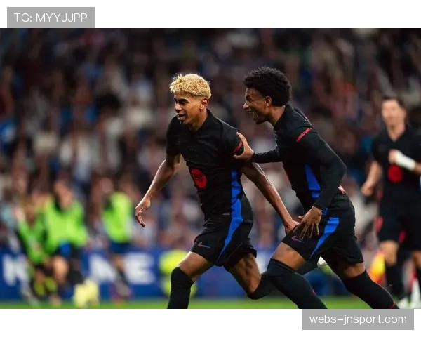 巴萨4-1大胜西班牙人，亚马尔传射建功助球队扩大榜首优势